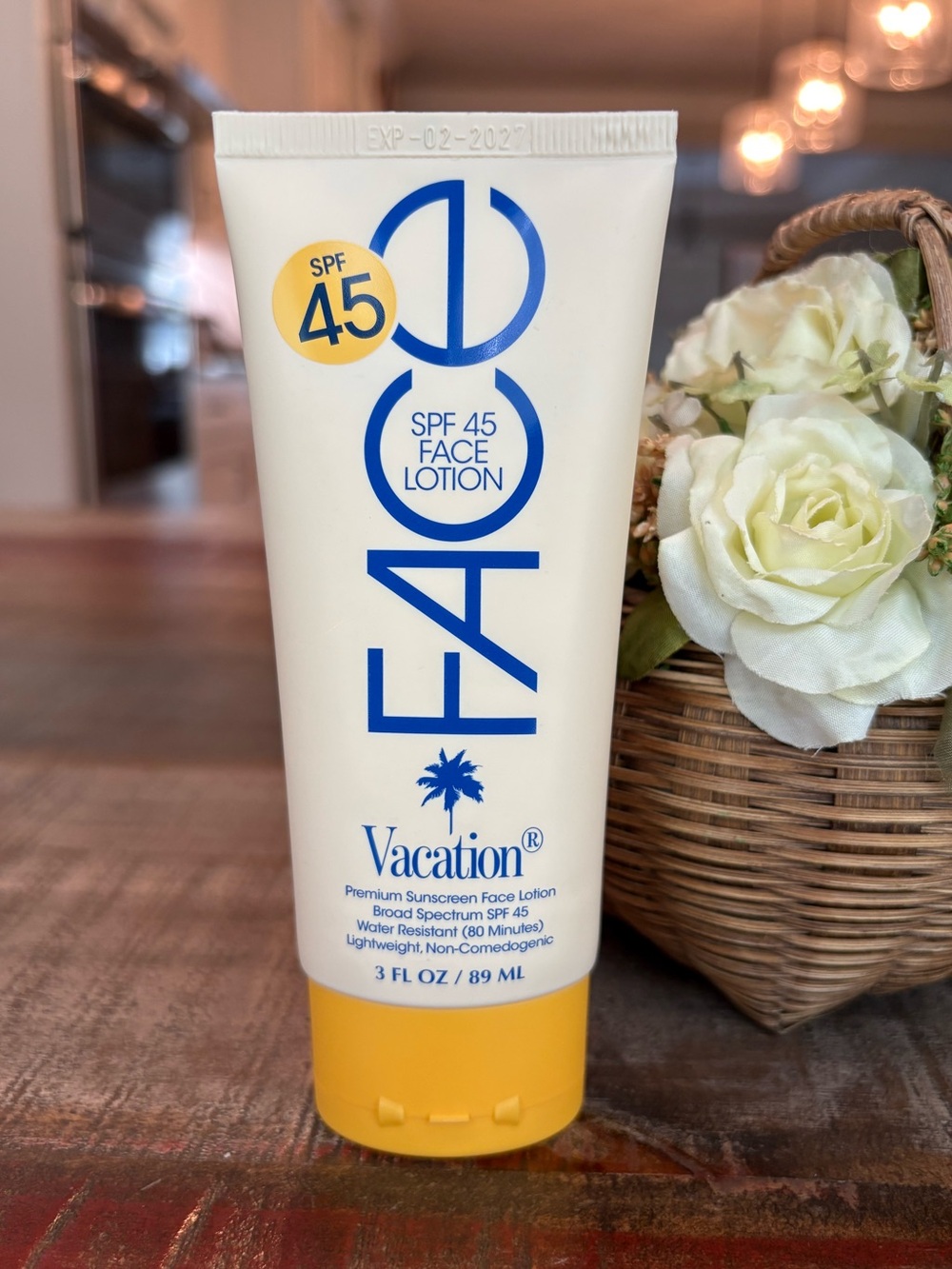 NEW Vacation SPF 45 FACE LOTION Premium SUNSCREEN ☀️ Full Size!